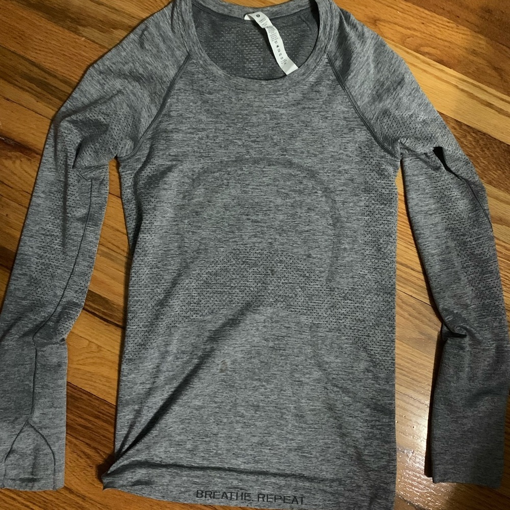 Lululemon swiftly tech